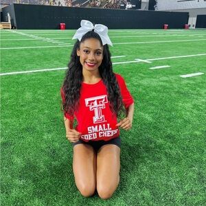 Meet your Posher, Kinady